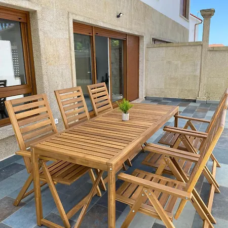 - A Lanzada Hébergement de vacances