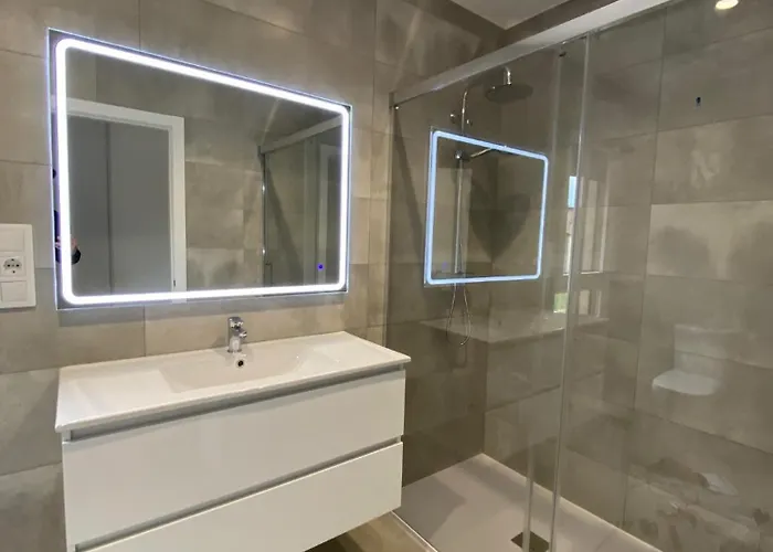 - A Lanzada بيت للعطل سانكسينكسو